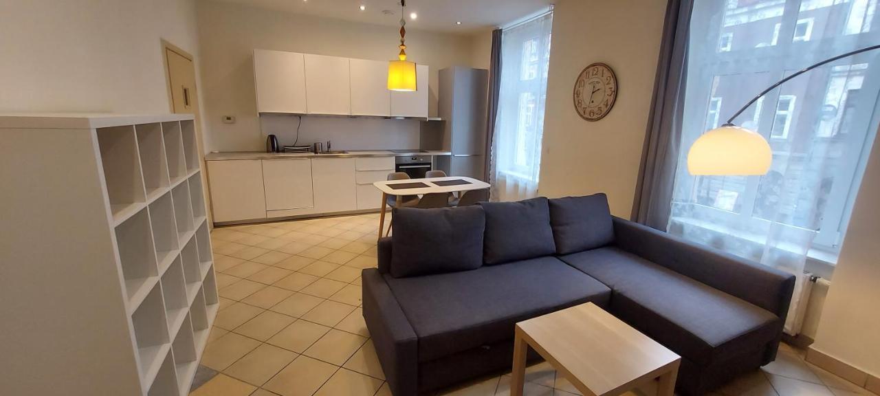 Apartament Zwyciestwa 45 Гливице Экстерьер фото